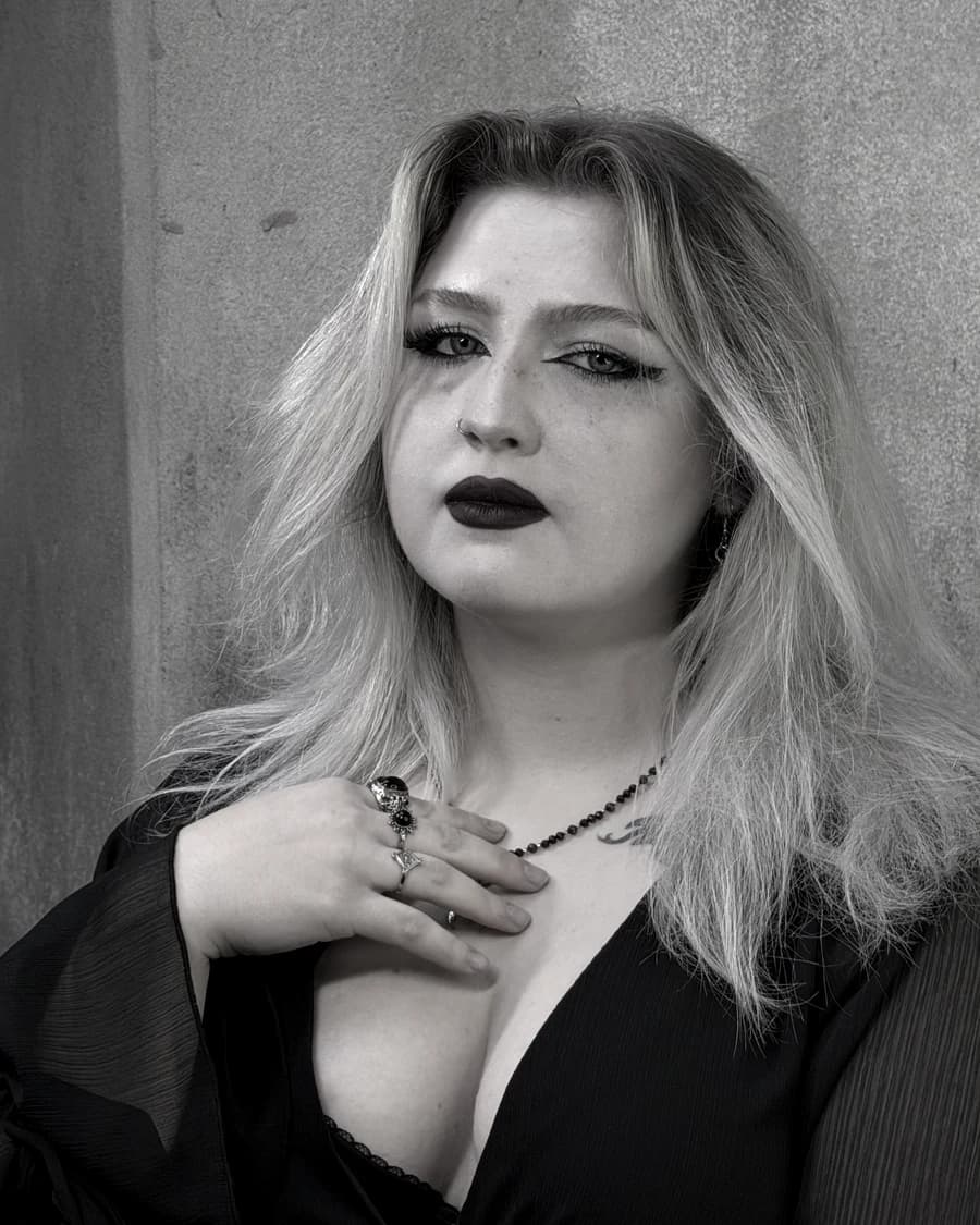Portret: Oliwia (Almavera), tatuatorka DEEPCUT